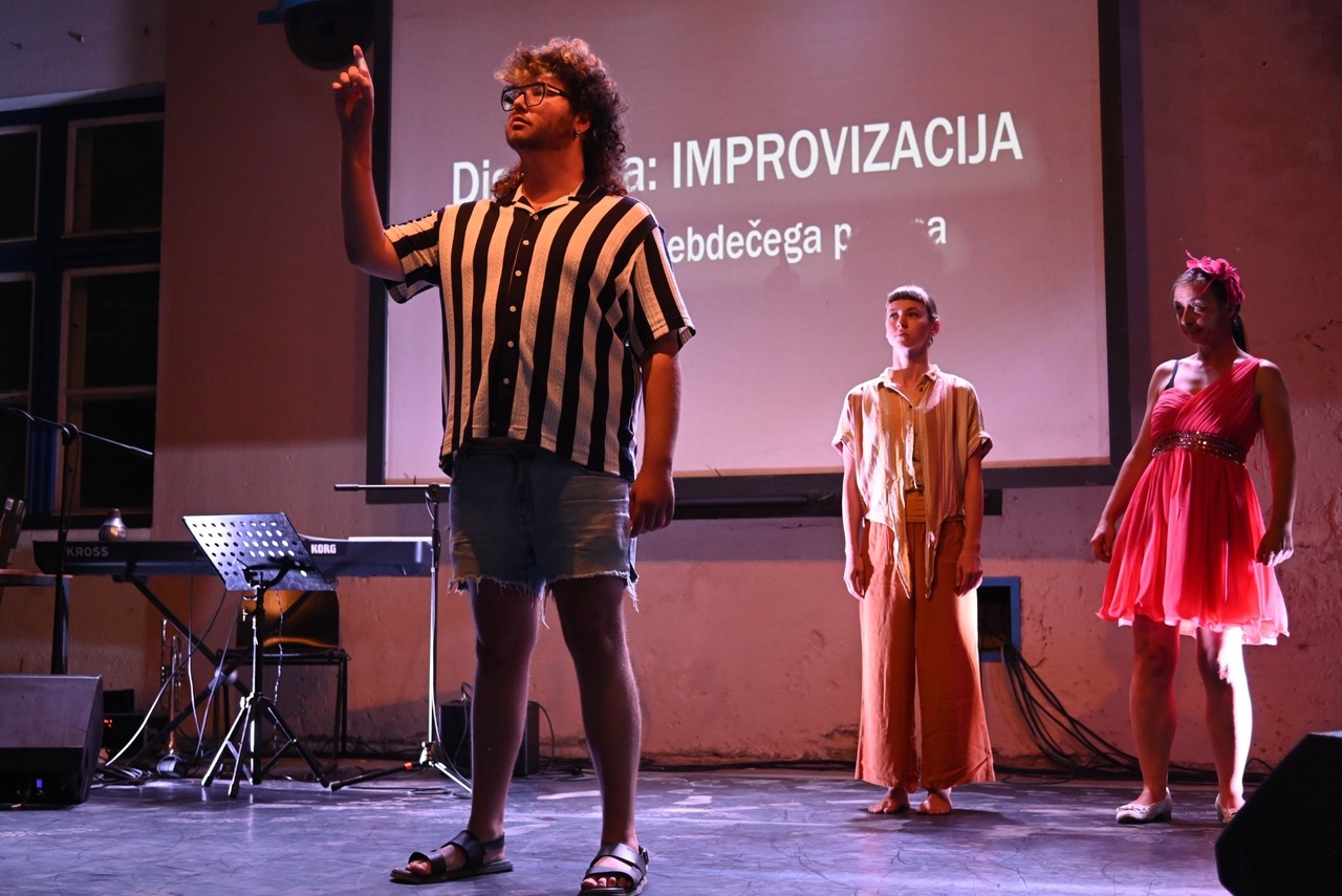 Dekabaret | Kamfest | 12. 8. 2026